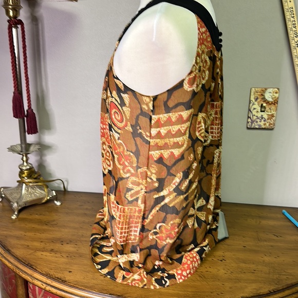 Ruby Rd. Top - Picture 2 of 3